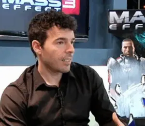 Геймдизайнер игры Mass Effect Кейси Хадсон